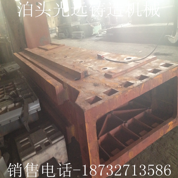 大型機床鑄件,鑄鐵鑄件，機床床身,機床滑臺,機床定制